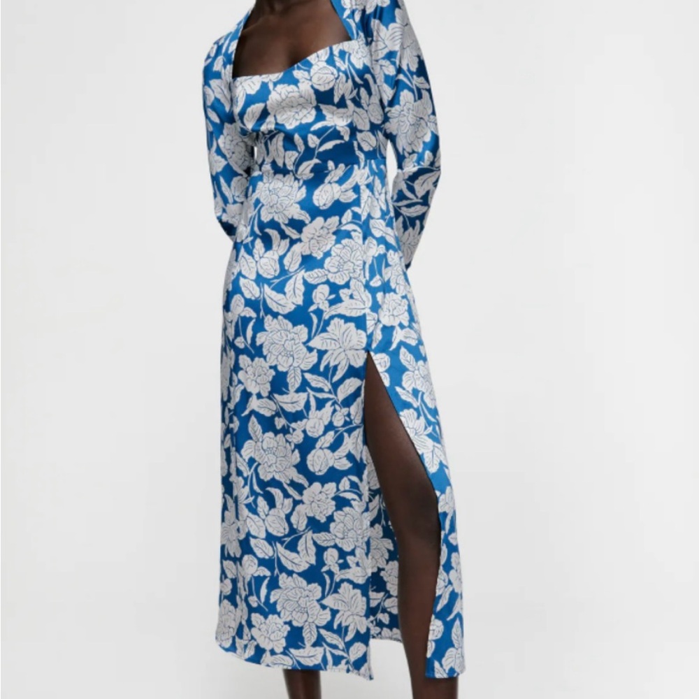 Zara Blue and White Slit Sundress with Puff Sleeves